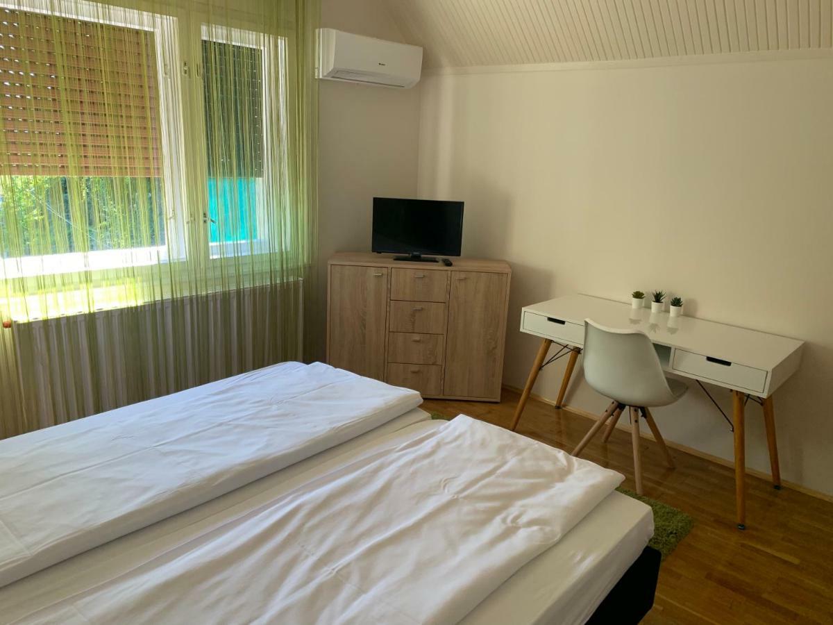 Csuka48 Apartman Szarvas Exterior foto